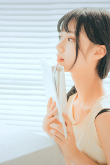 台湾女警三级